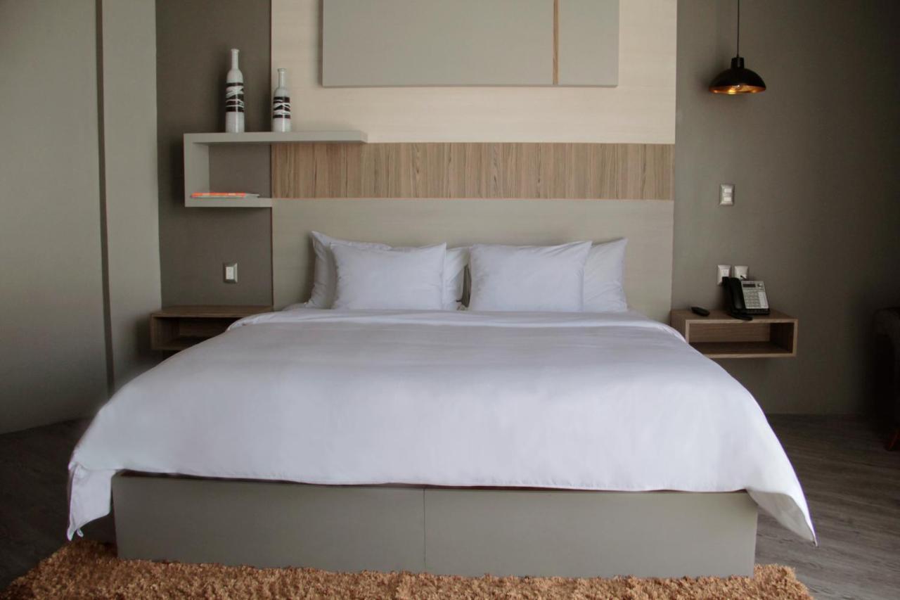 Esduma Hk Hotel Pachuca Dış mekan fotoğraf