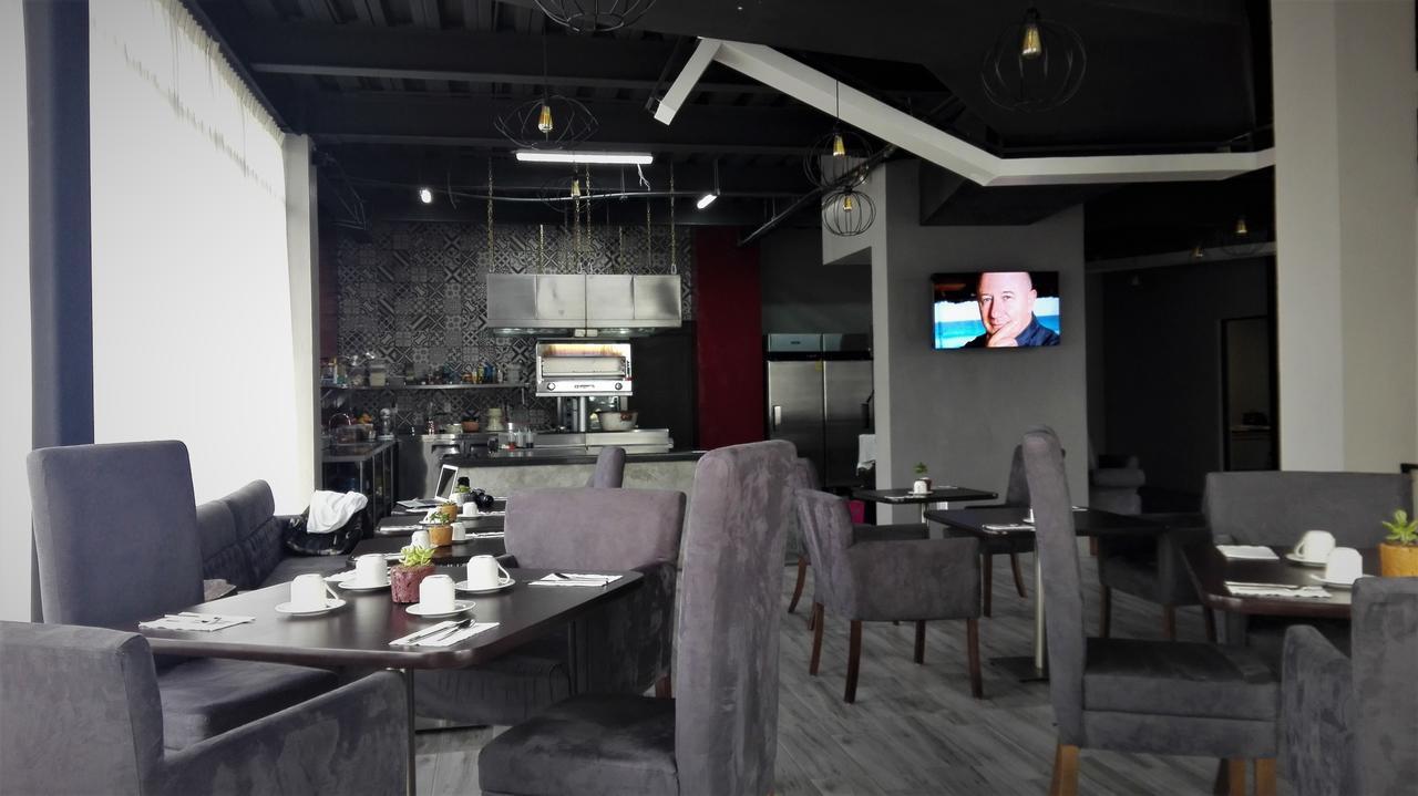 Esduma Hk Hotel Pachuca Dış mekan fotoğraf